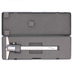 digital display depth caliper